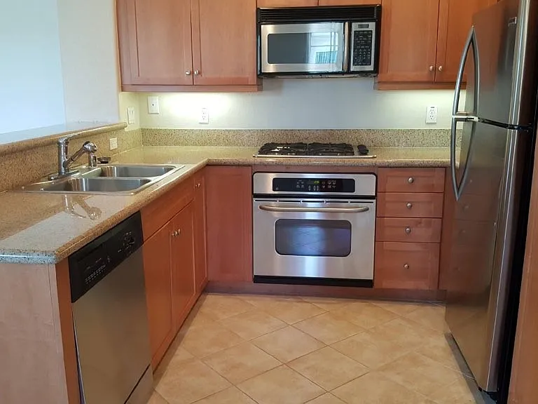 12671 Savannah Creek Dr #252 — Photo 6
