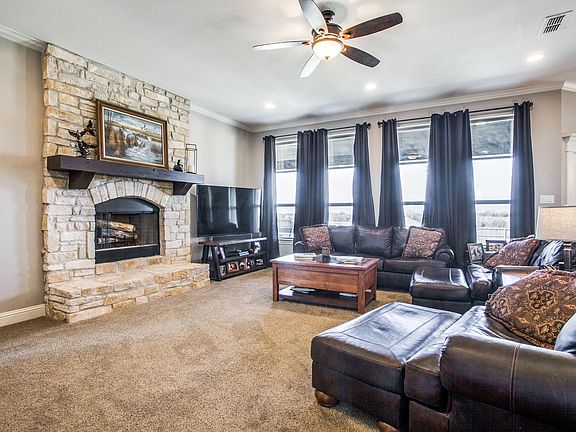 2960-colina-creek-dr-farmersville-tx-High-Res-4.jpg
