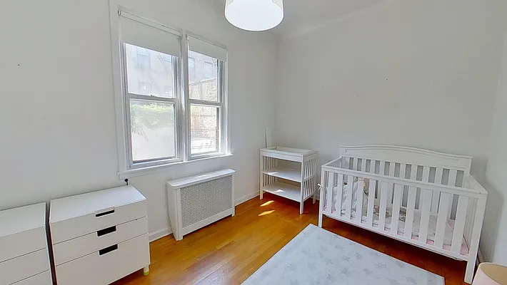 Rented by Bold New York | media 17