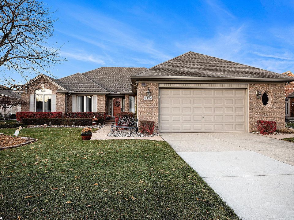 1st image of 18899 Sandhurst Dr