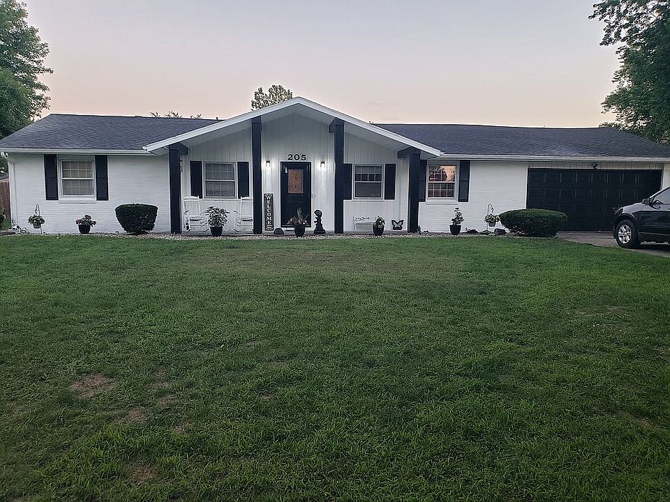 1st image of 205 W Annie Dr