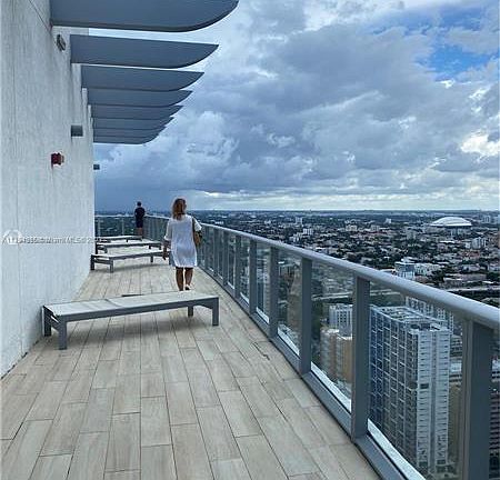 4th image of 1100 S Miami Ave #3806