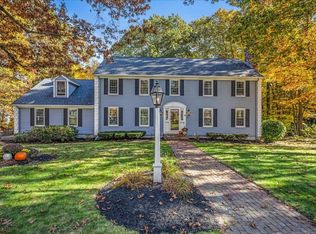 18 Olde Colony Dr, Shrewsbury, MA 01545
