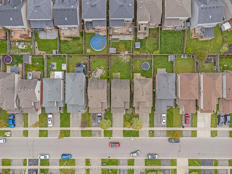 1047 Marquette Dr — Photo 41
