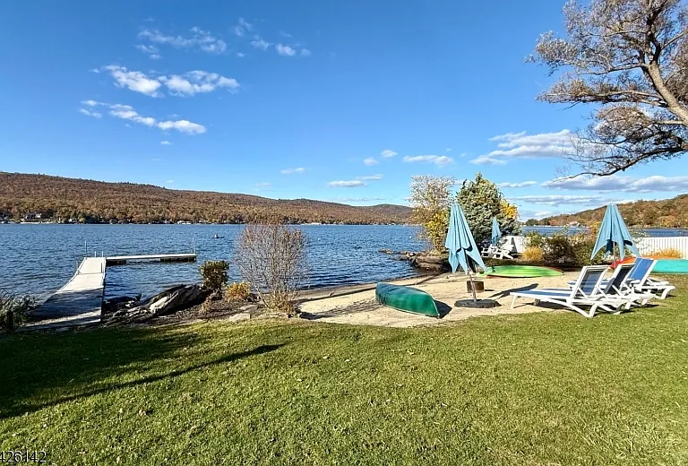 73 Forest Lake Dr — Photo 3