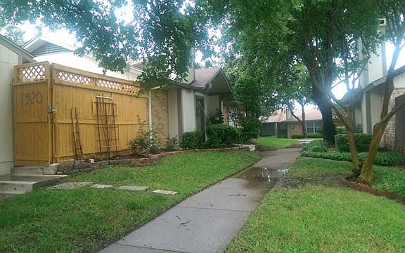 3rd image of 1920 Cobblestone Ln