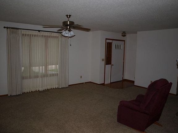 5th image of 104 N 17th St