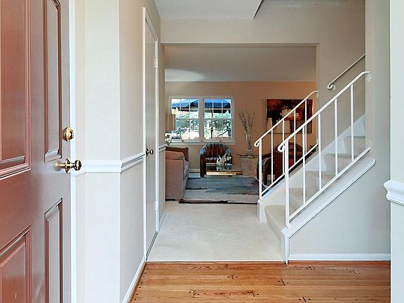 4th image of 10002 Wood Sorrels Ln