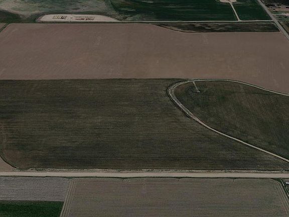 3rd image of County Road 18