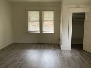 14 N Hutchins St #4, Lodi, CA 95240