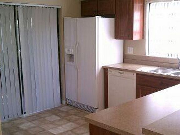 4th image of 10715 Crowngate Ln