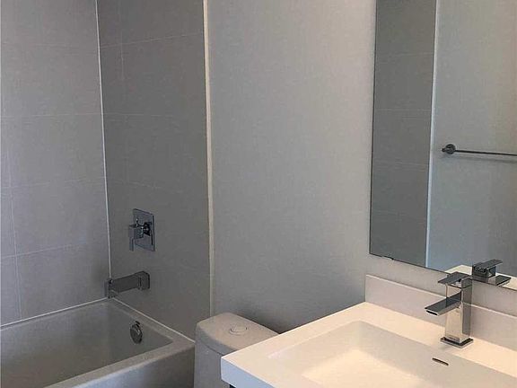 3rd image of 50 Wellesley St E #1506