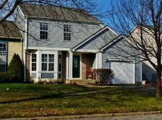 6240 Eagle Ridge Dr, Gurnee, IL 60031