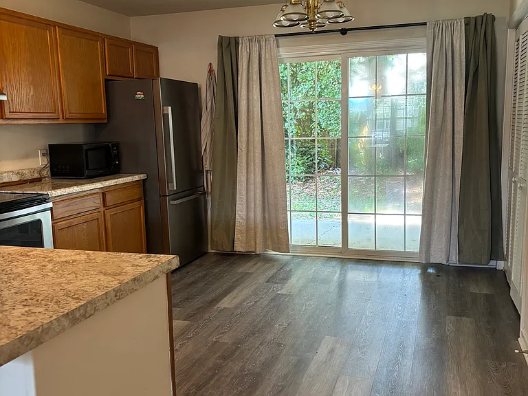 106 Croatan Ct #106 — Photo 9