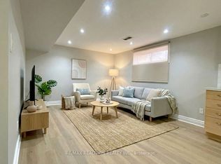 365 Mississauga Valley Blvd, Mississauga, ON L5A1Y9