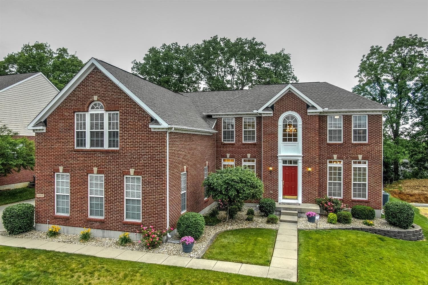 5912 Emerald Lake Dr, Fairfield, OH 45014 Zillow