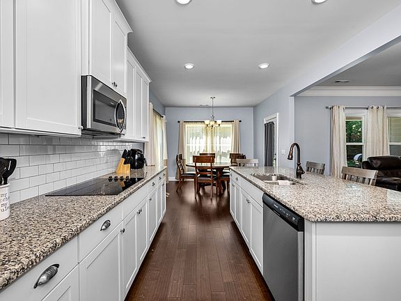 5th image of 5246 Starnes Dr
