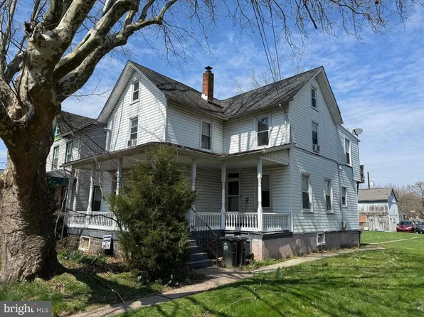 205 Erie Ave, Quakertown, PA 18951