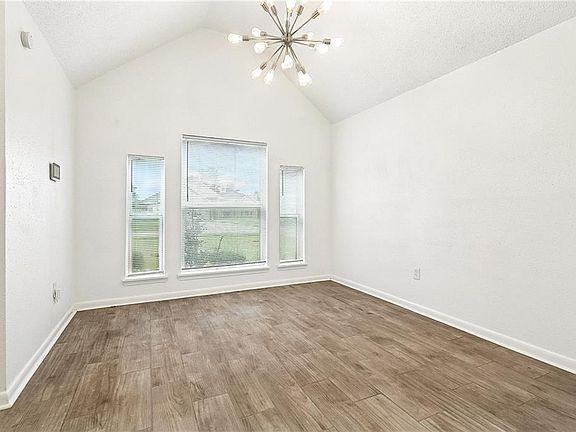 3rd image of 43 Sandpiper Dr