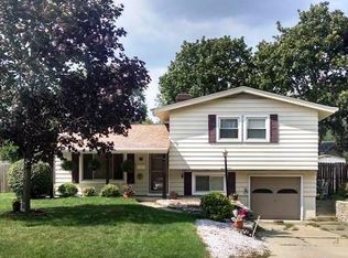 7122 Altara Dr, Sylvania, OH 43560