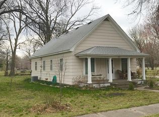 405 E Perry St, Arma, KS 66712