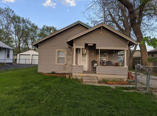 427 N 40th St, Council Bluffs, IA 51501