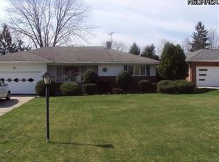 5404 Fairtree Rd, Bedford Heights, OH 44146