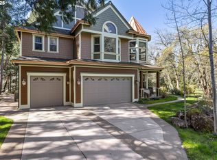 9530 S F Little Butte Cir, Eagle Point, OR 97524