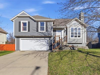16383 S Hunter St, Olathe, KS, 66062
