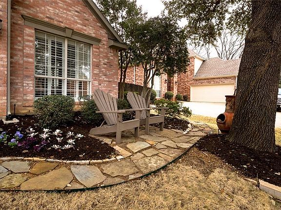4th image of 808 Glen Garry Dr