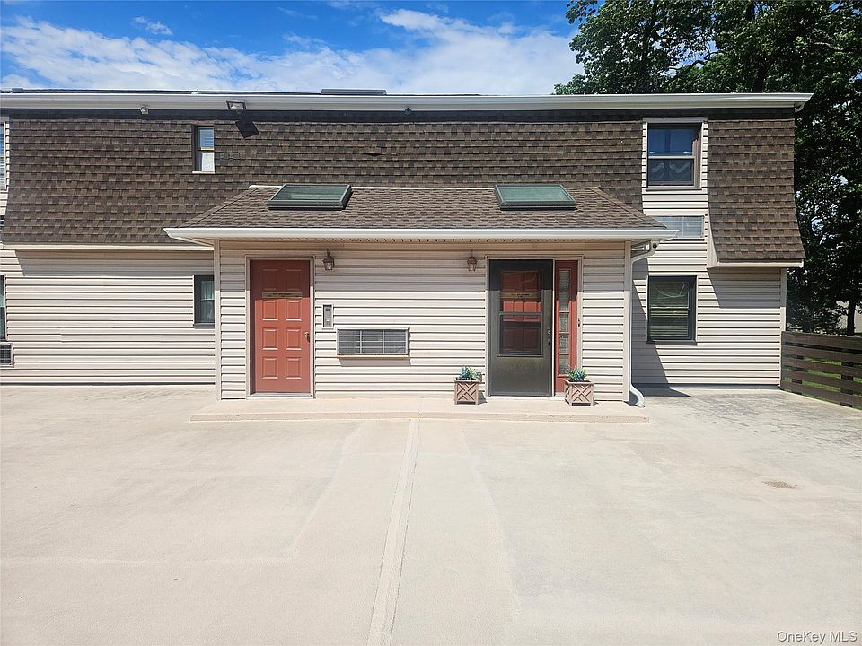 1st image of 1337 Broadway #C10