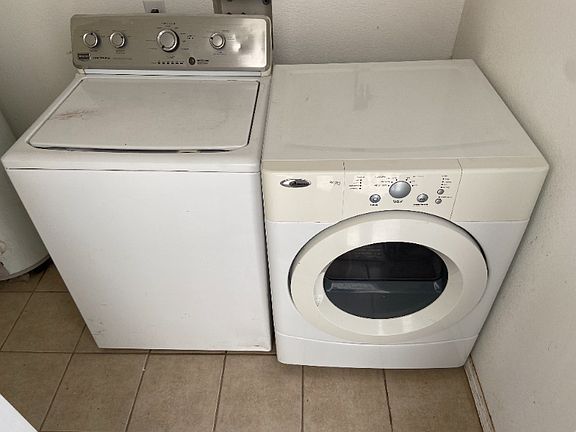 5th image of 2315 Myrtle Ave #D