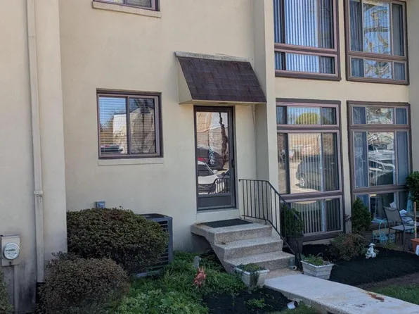 100 E Glenolden Ave APT U20, Glenolden, PA 19036