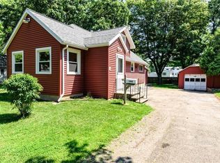 194 Dearcop Dr, Rochester, NY 14624