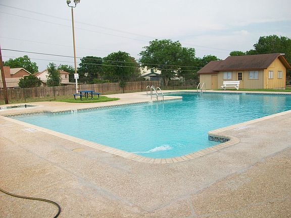 Big Country swimming pool