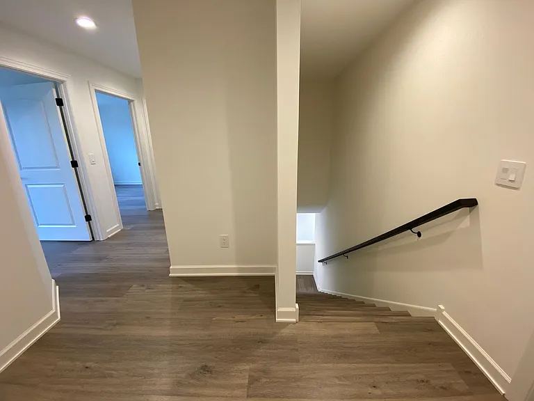 2450 Cedarwood Ln — Photo 9
