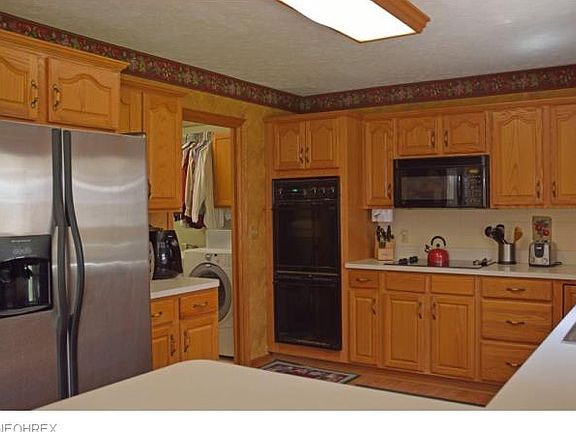 4th image of 146 Glenshire Ln