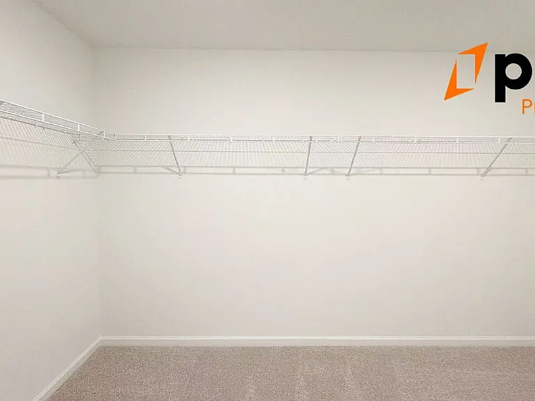383 Artemis St — Photo 20