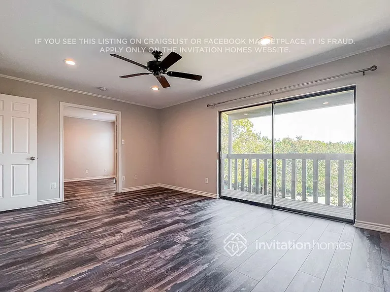 404 Columbia Dr — Photo 9
