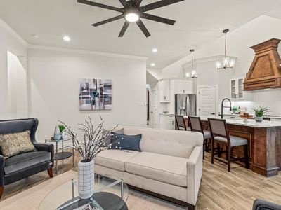 243 Hide A Way Dr, Mabank, TX, 75156