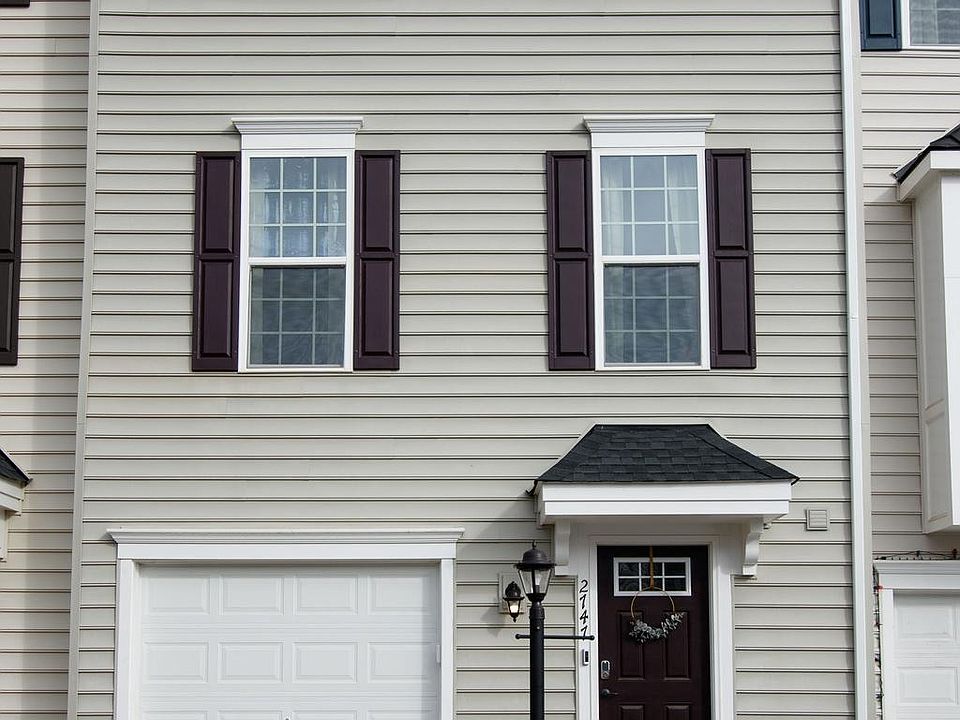 1st image of 2747 Bears Den Dr