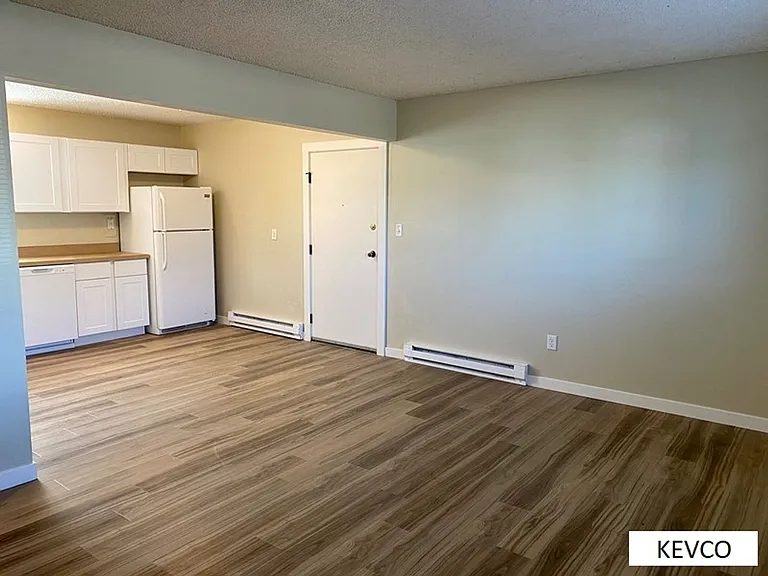 1812 Pecan St — Photo 13