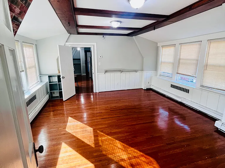 96 Washington St #6 — Photo 10