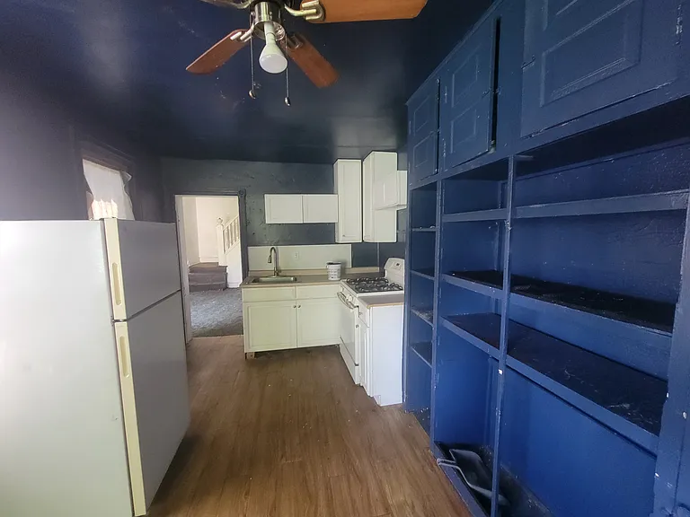 1313 Vandever Ave — Photo 7