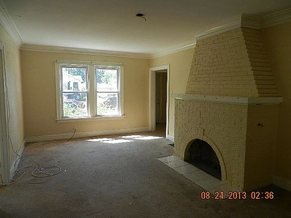 5th image of 13815 Kanawha Ave