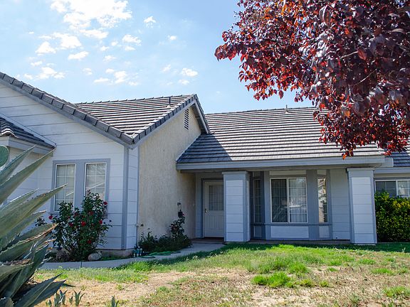 2nd image of 37255 Dawson Dr