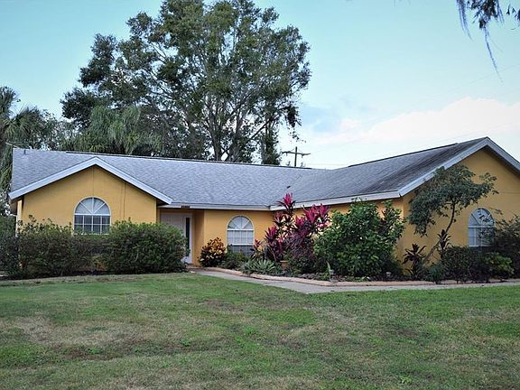 2nd image of 11401 Davison Ln