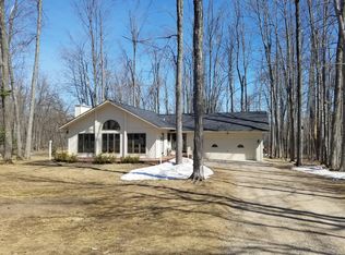 6237 Foothills Trl, Gaylord, MI 49735