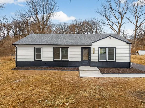 1530 N 61st Ter, Kansas City, KS 66102