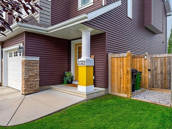 3rd image of 2322 67a St SW